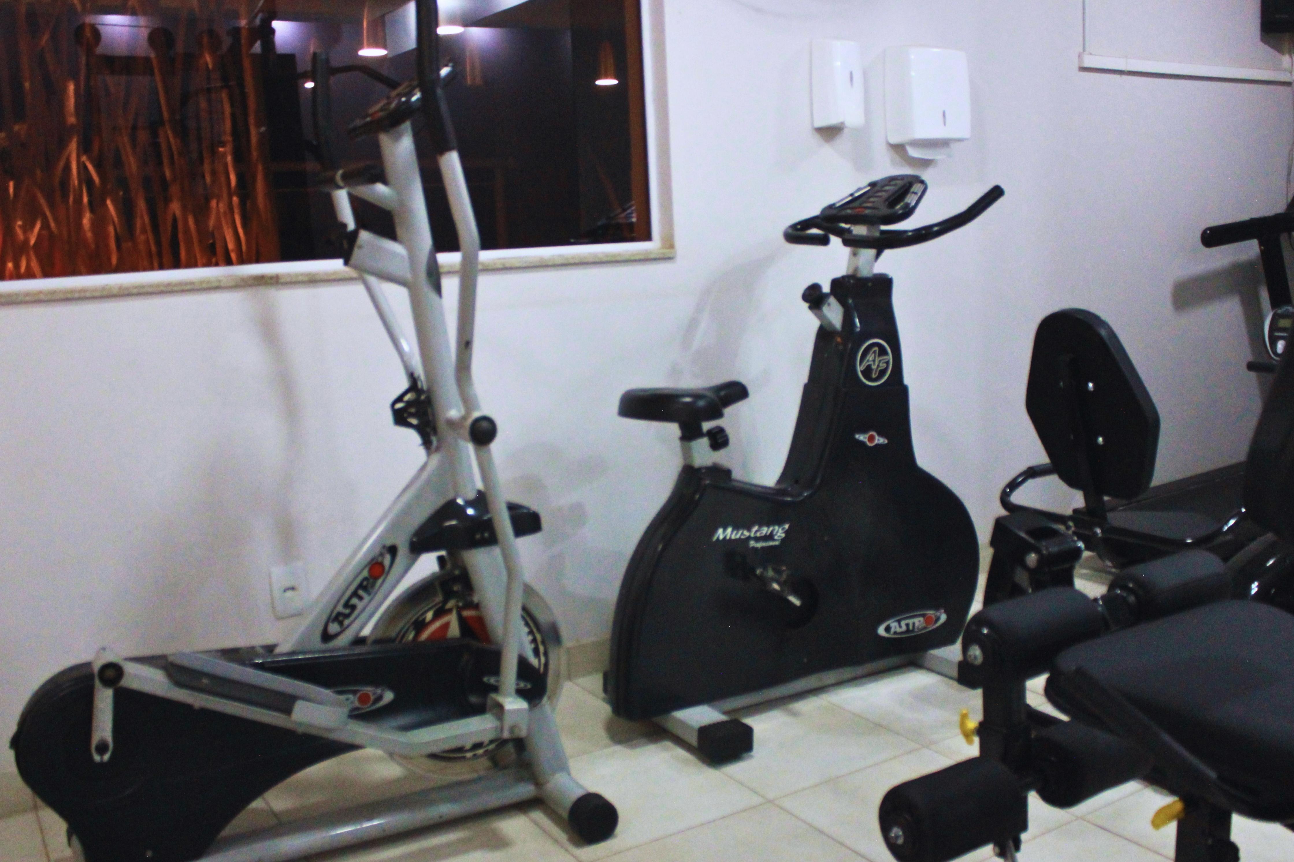 Gontijo Inn Hotel Itajubá Εξωτερικό φωτογραφία Elliptical trainer (left)