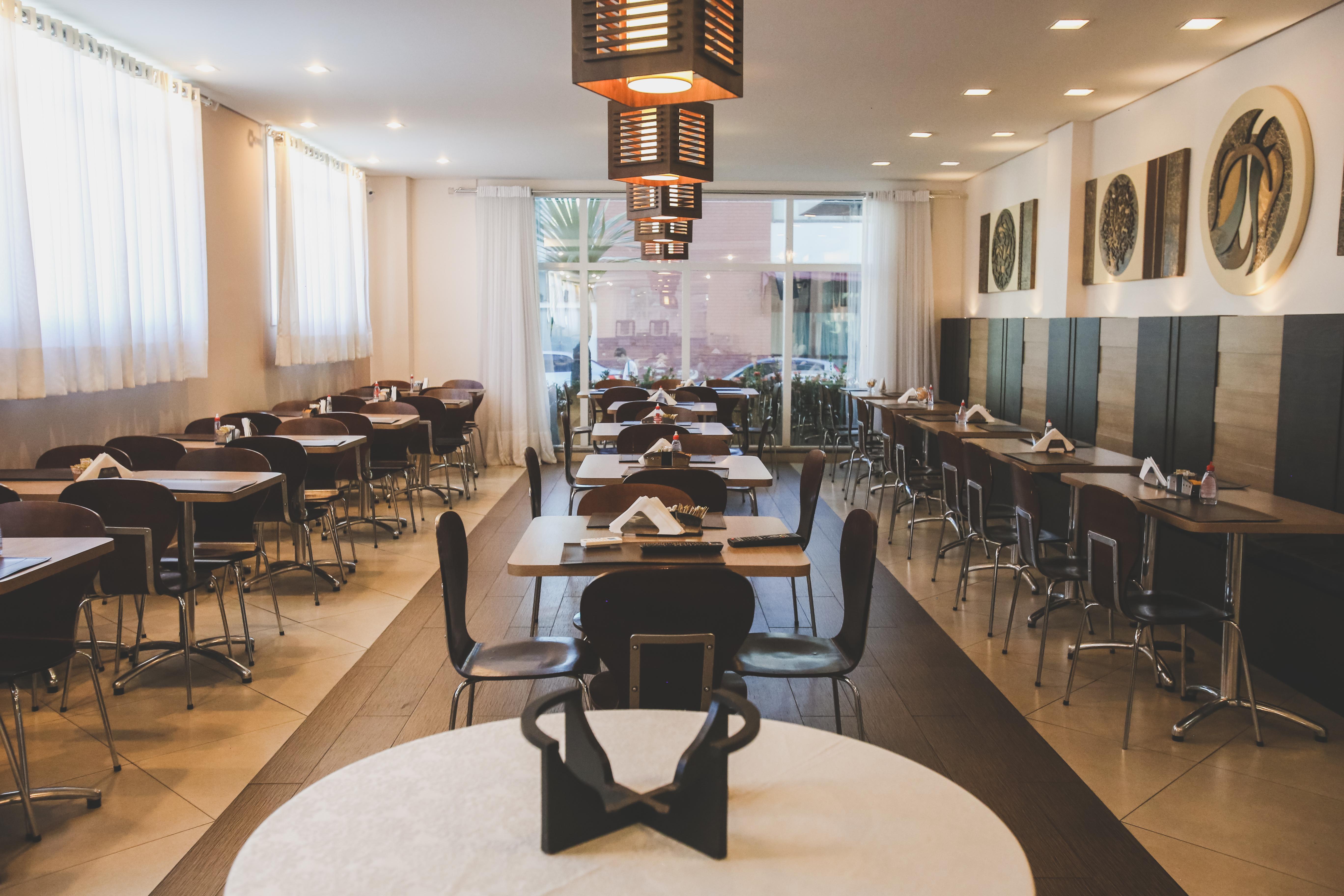 Gontijo Inn Hotel Itajubá Εξωτερικό φωτογραφία Restaurant interior